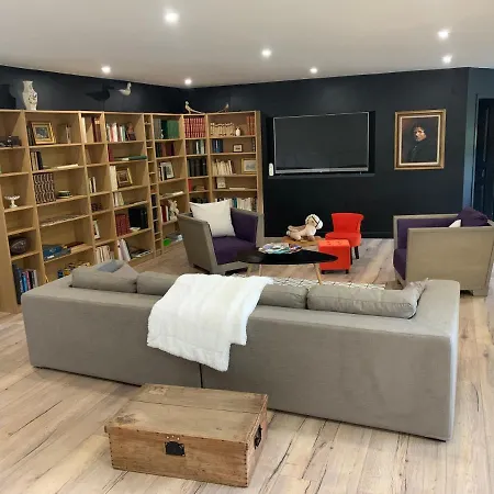 A Mi-chemin En Medoc, Chambres D'hotes 住宿加早餐酒店