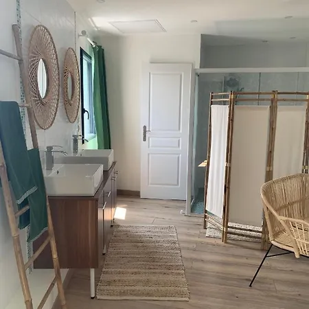 A Mi-chemin En Medoc, Chambres D'hotes