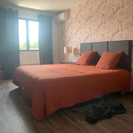 A Mi-chemin En Medoc, Chambres D'hotes Bed & Breakfast Le Temple (Gironde)